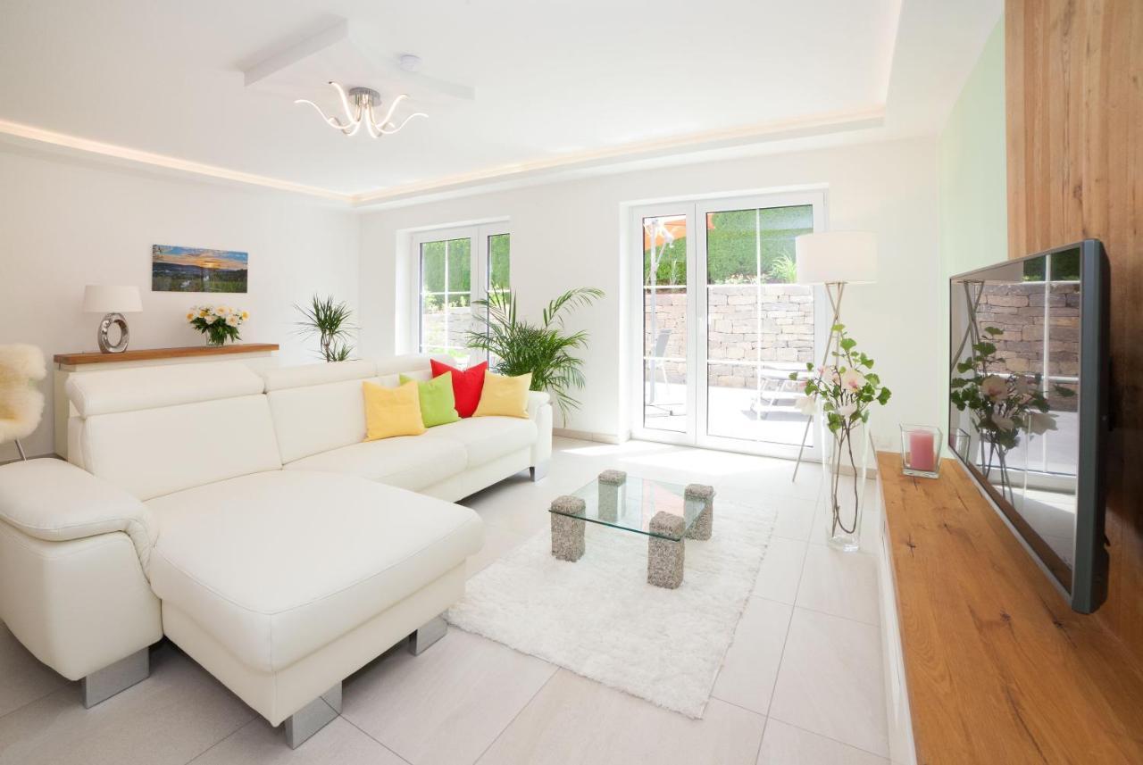 Tauberperle - Exklusives Ferienapartment Lauda-Königshofen Exteriör bild